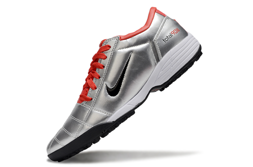 Chuteira Nike Total 90 TF