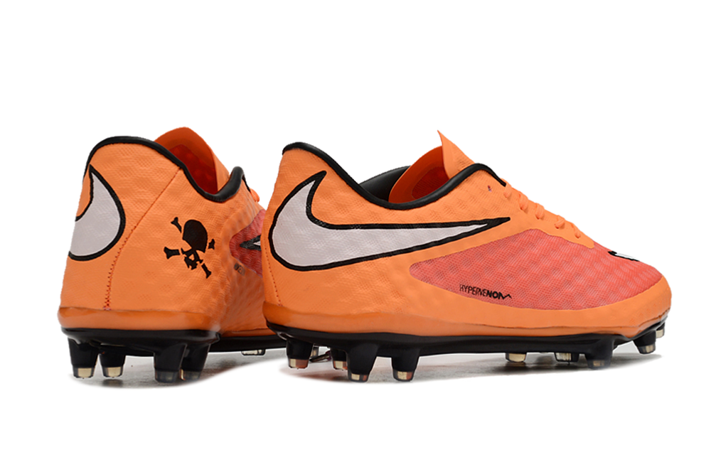 Chuteira Nike Phantom Hypervenom FG