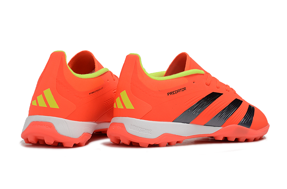 Chuteira Adidas Predator Elite TF