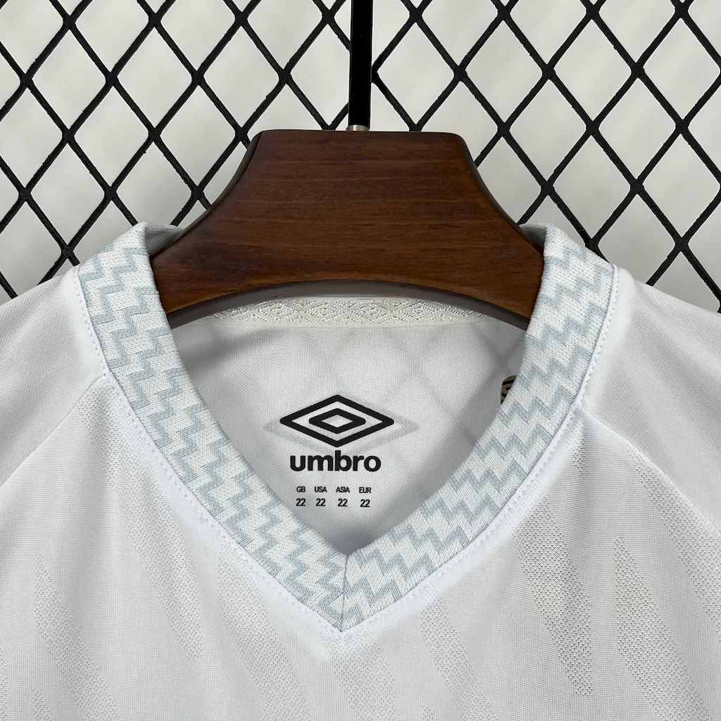 Kit Infantil Santos Home 25/26 Umbro