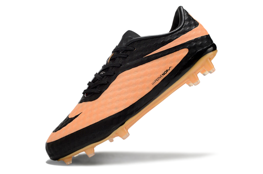 Chuteira Nike Phantom Hypervenom FG