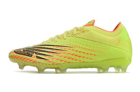 Chuteira New Balance Vivid Spark FG