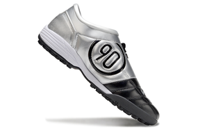 Chuteira Nike Total 90 TF
