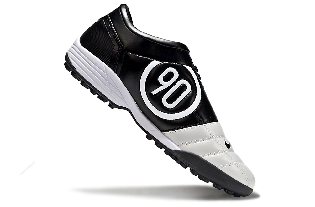 Chuteira Nike Total 90 TF