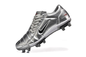 Chuteira Nike Total 90 FG