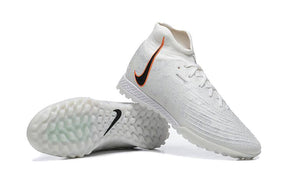 Chuteira Nike Phantom Luna Elite FG