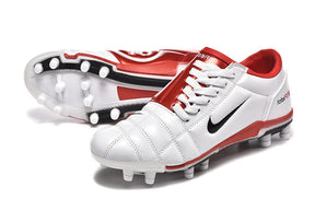 Chuteira Nike Total 90 FG