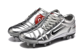 Chuteira Nike Total 90 FG