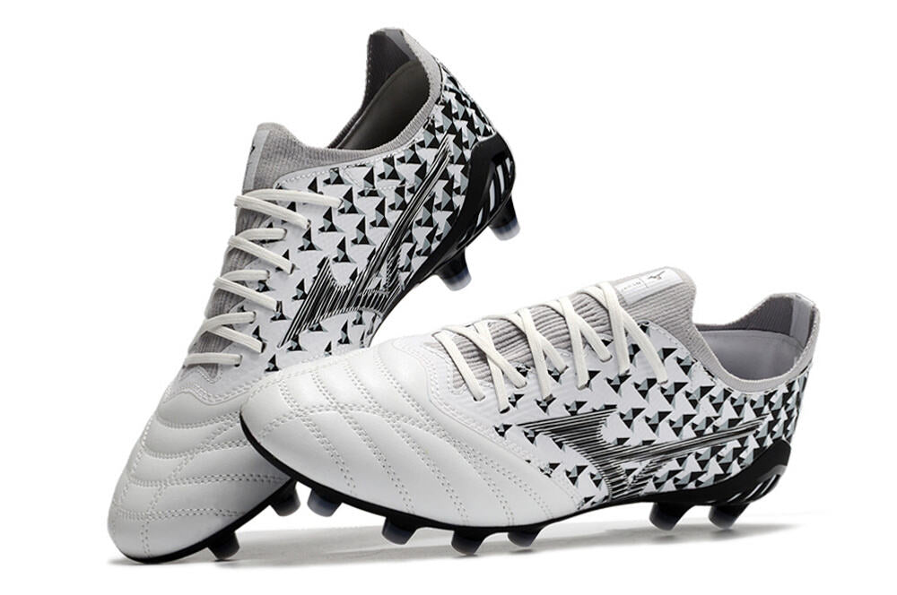 Chuteira Mizuno Morelia Neo 3 FG